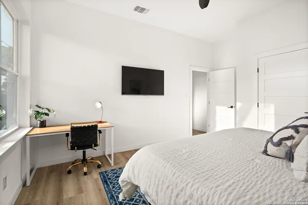 $2,300 | 1277 Timberlane Drive, Canyon Lake, TX 78133