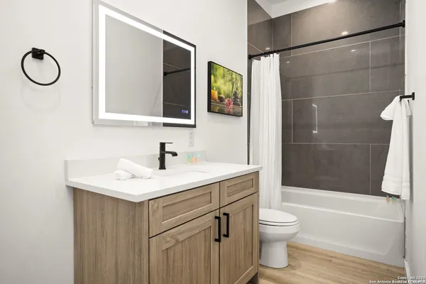 $2,300 | 1277 Timberlane Drive, Canyon Lake, TX 78133