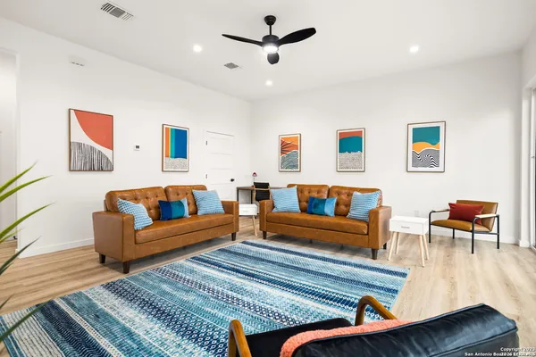 $2,300 | 1277 Timberlane Drive, Canyon Lake, TX 78133