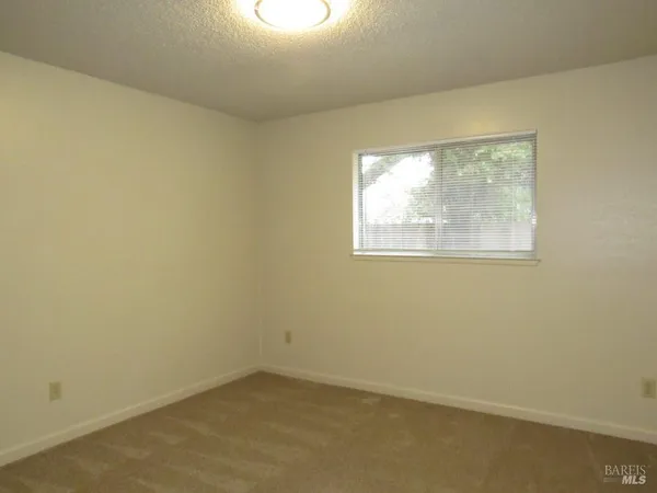 $609,000 | 344-340 El Rio Court, Ukiah, CA 95482