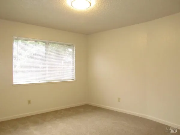 $609,000 | 344-340 El Rio Court, Ukiah, CA 95482
