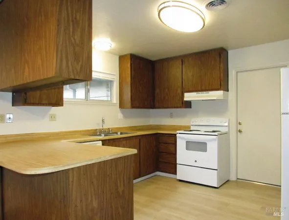 $609,000 | 344-340 El Rio Court, Ukiah, CA 95482
