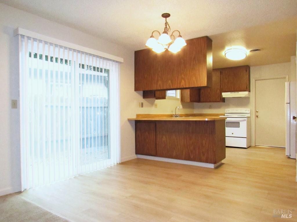 344-340 El Rio Court Ukiah, CA 95482 - Photo 5 of 18