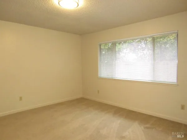 $609,000 | 344-340 El Rio Court, Ukiah, CA 95482