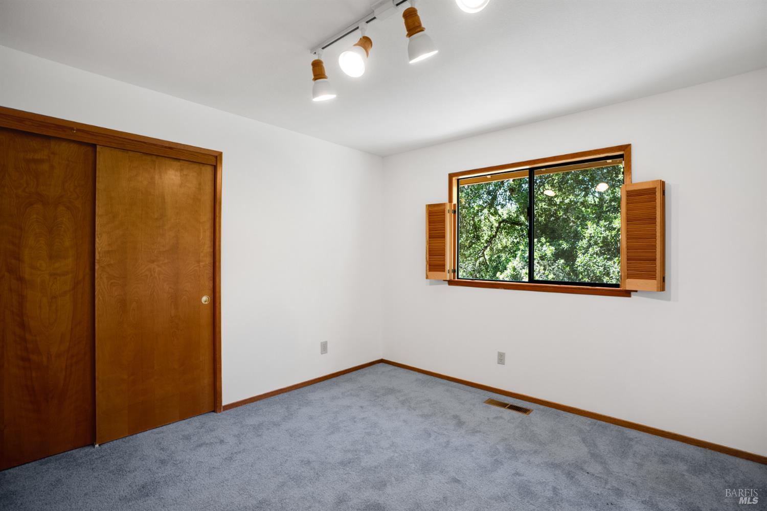 1835 San Ramon Way Santa Rosa, CA 95409 - Photo 30 of 44