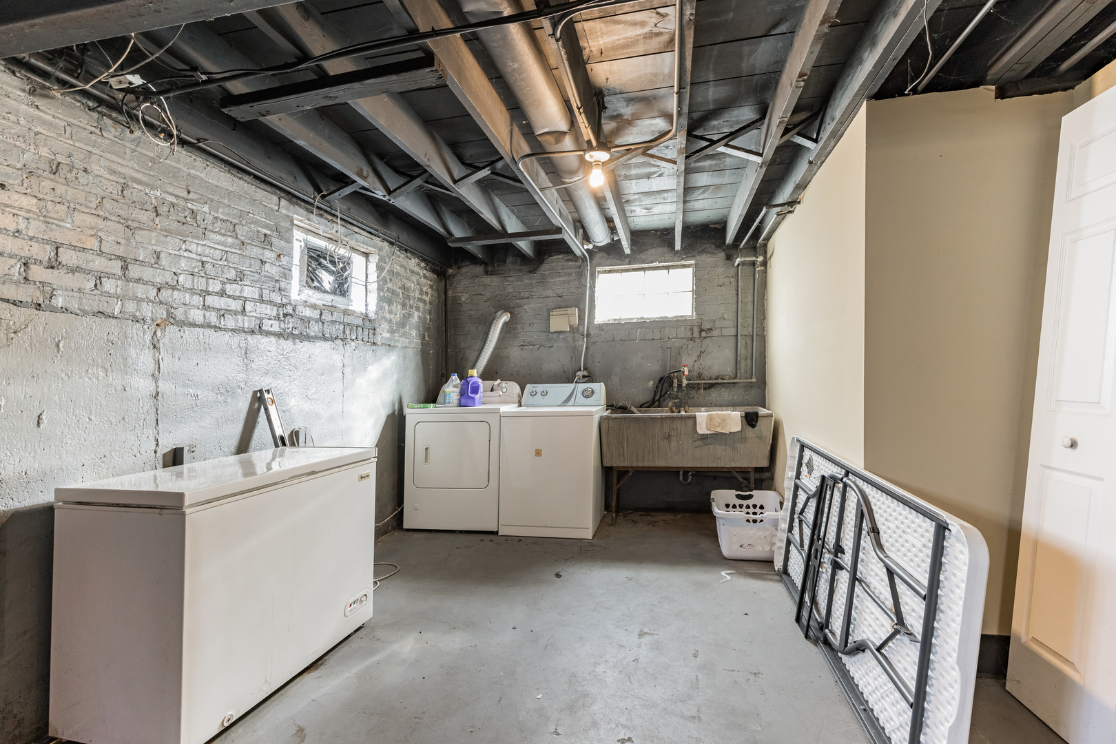 12817 South Racine Avenue Chicago, IL 60827 - Photo 14 of 15