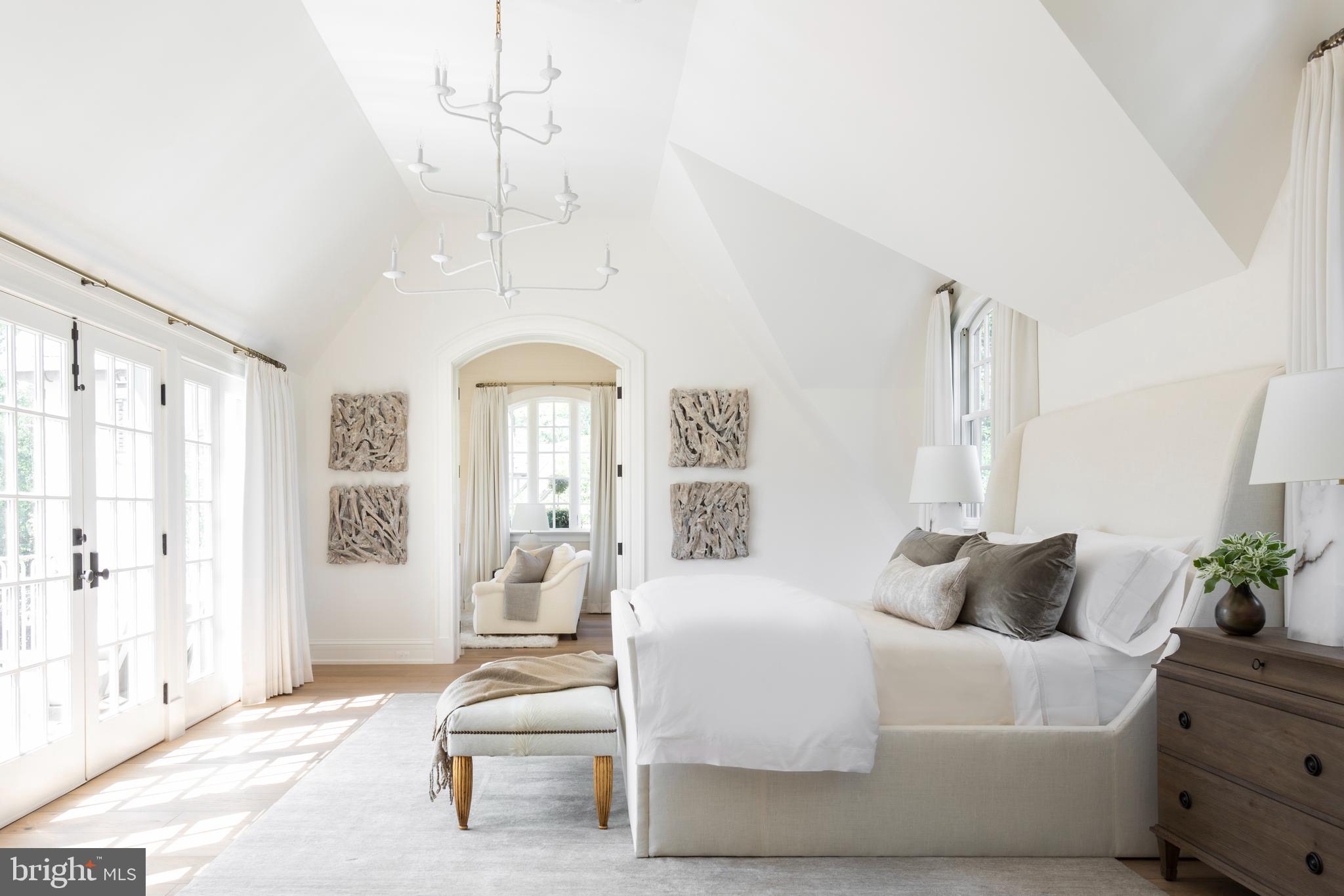 1138 Langley Lane McLean, VA 22101 - Photo 8 of 22