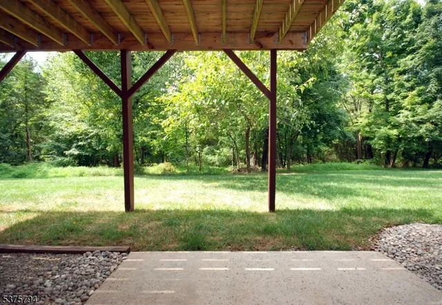 $625,000 | 23 Buffalo Hollow Road, Somerville, NJ 08876