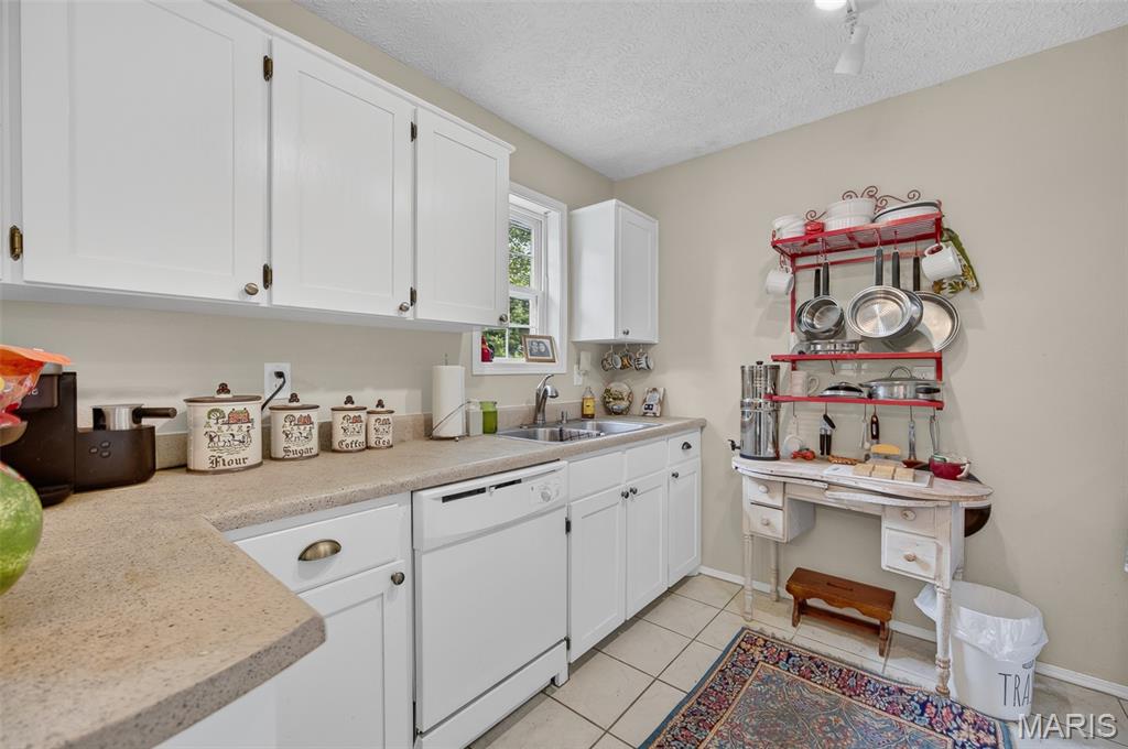 15420 Talbot Lane St. Robert, MO 65584 - Photo 9 of 50
