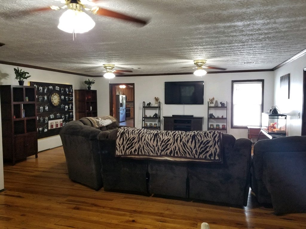 409 Allenville Road Nashville, GA 31639 - Photo 3 of 20 Gallery Image 3