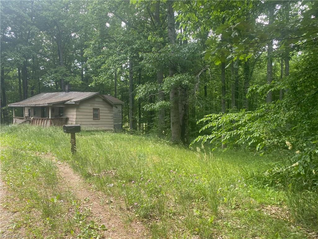 882 Homeplace Road Ararat, VA 24053 - Photo 1 of 16 Gallery Image 1