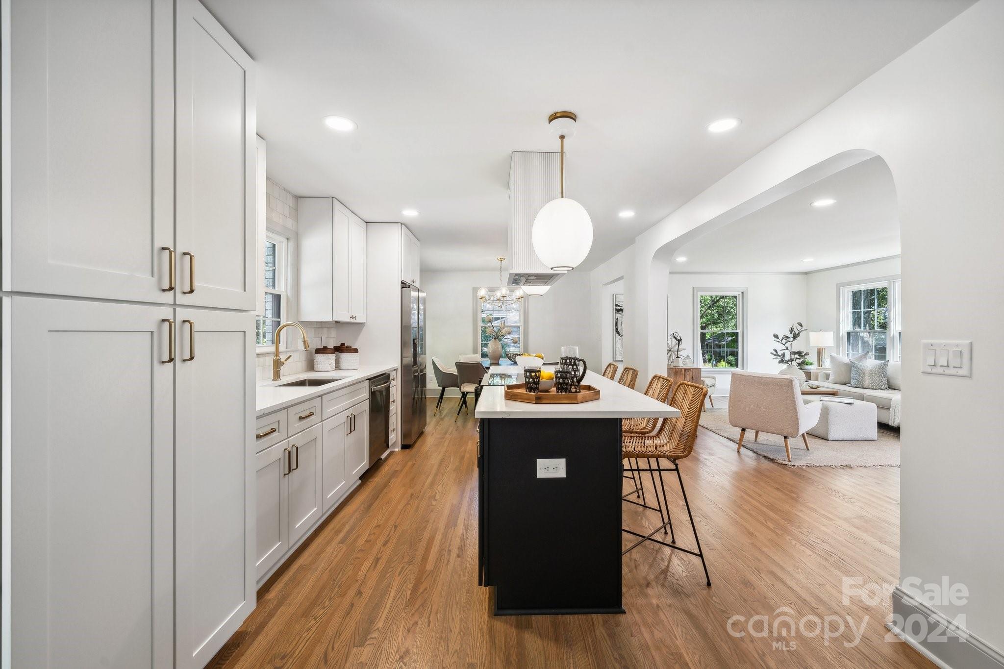 716 Sandridge Road Charlotte, NC 28210 - Photo 14 of 37 Gallery Image 14