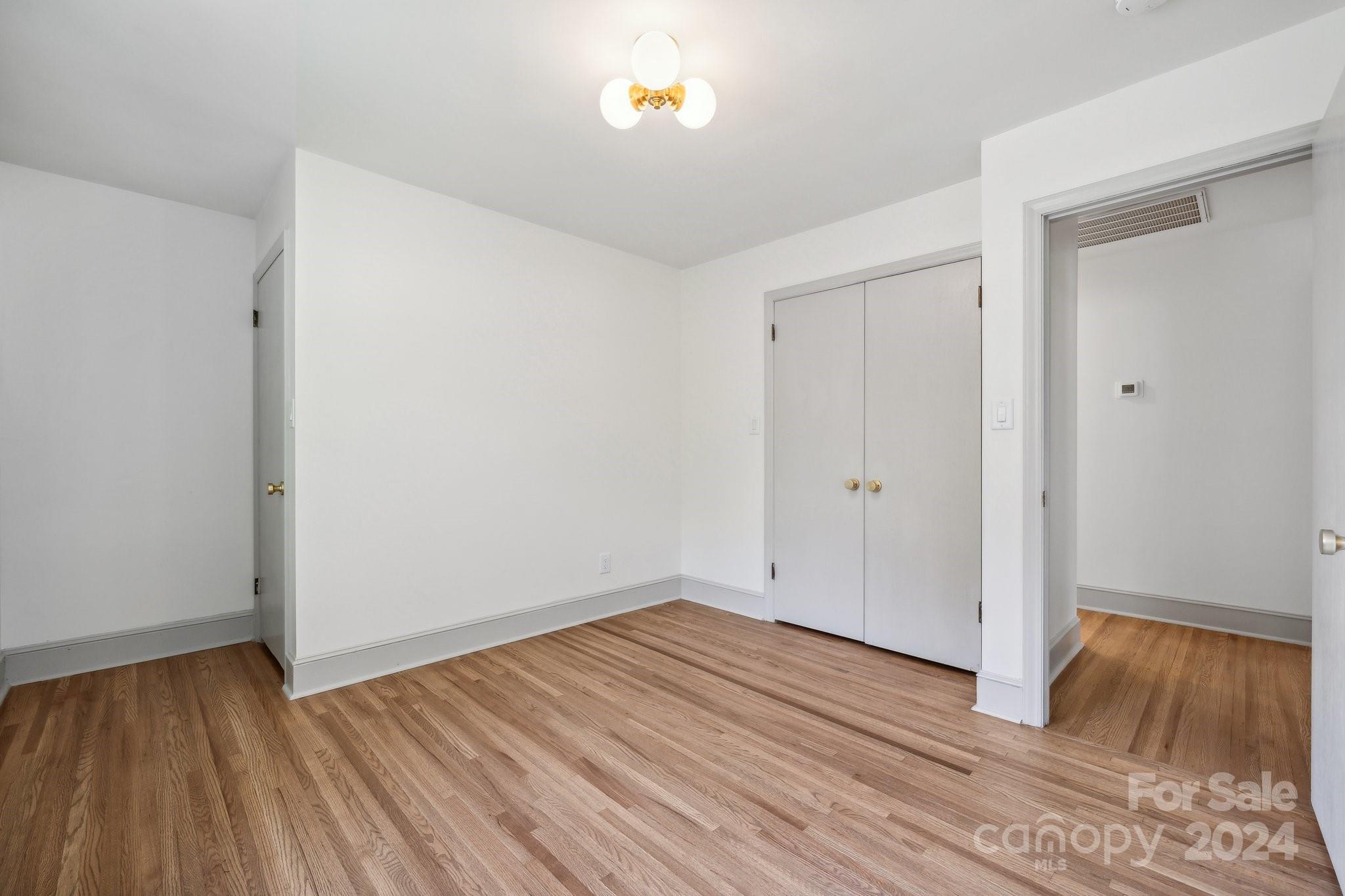 716 Sandridge Road Charlotte, NC 28210 - Photo 33 of 37 Gallery Image 33