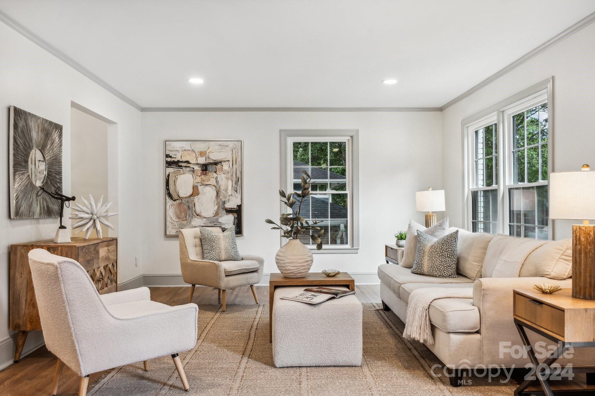 716 Sandridge Road Charlotte, NC 28210 - Photo 4 of 37 Gallery Image 4