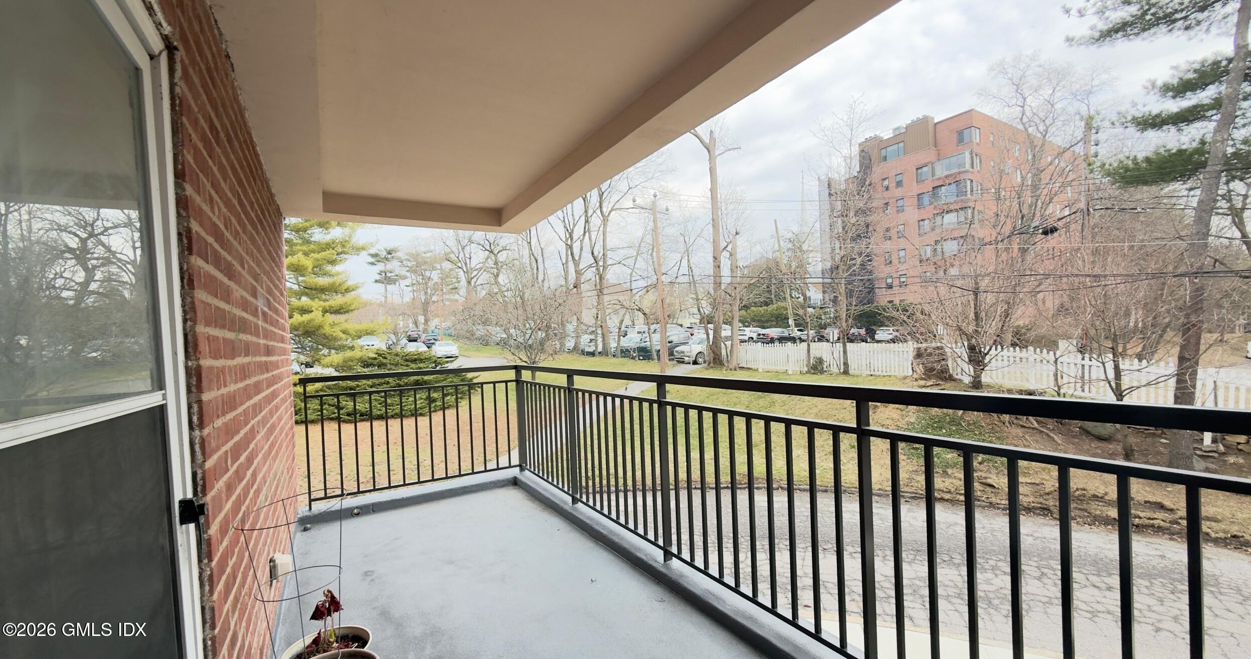 50 Lafayette Place, Unit 2H Greenwich, CT 06830 - Photo 14 of 21 Screen Shot 2026-04-02 at 1.02.43 PM