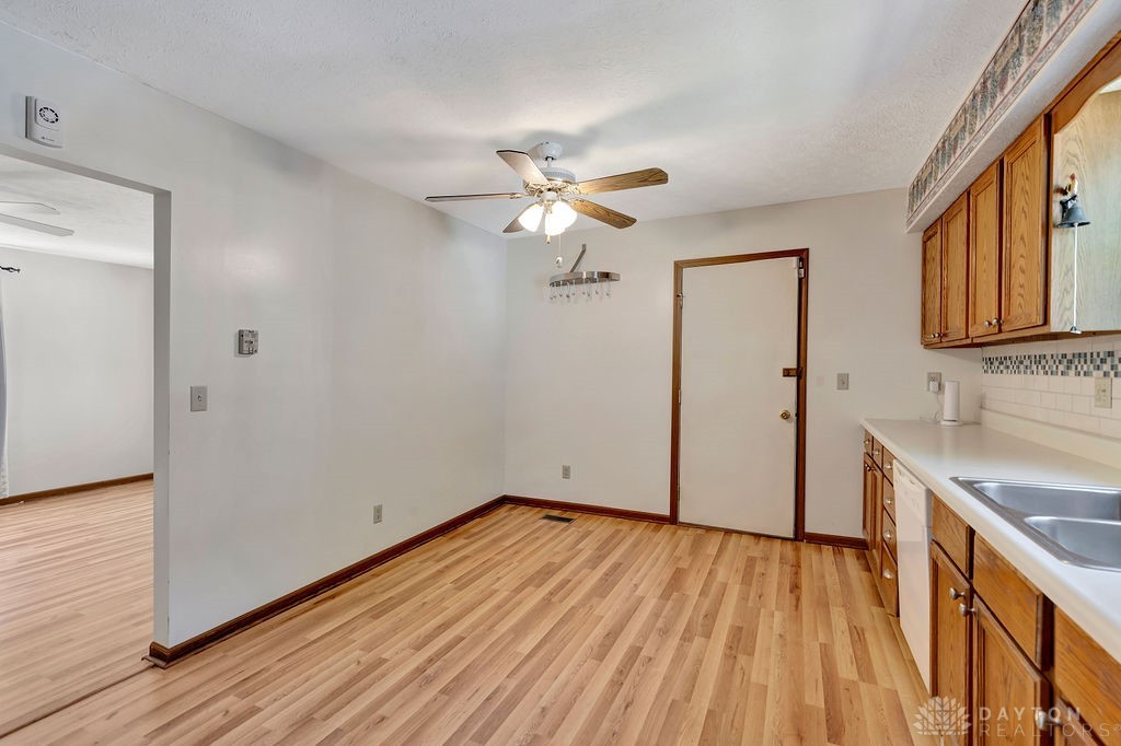 2911 Milton Road Middletown, OH 45042 - Photo 16 of 29 Gallery Image 16