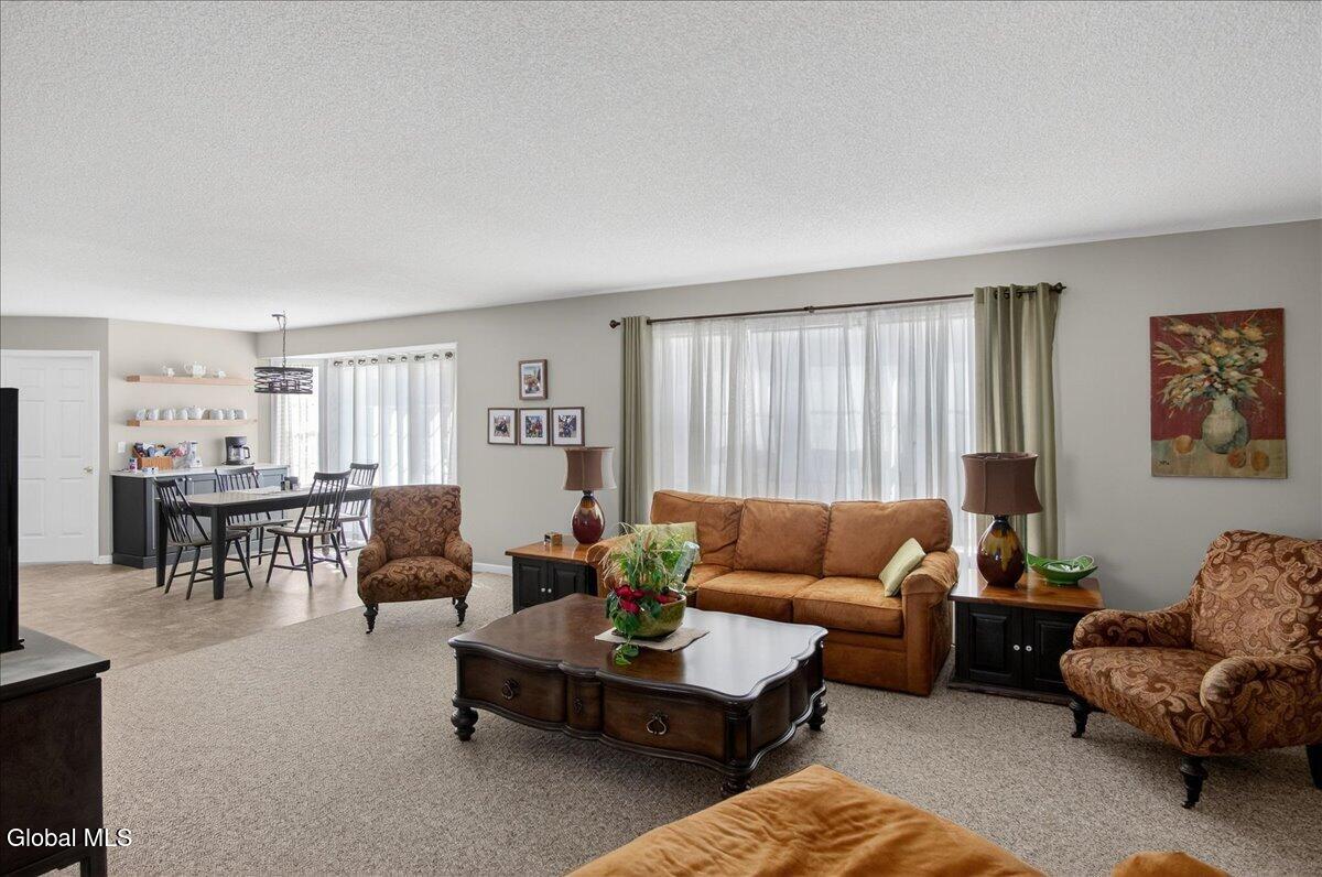 28 Stableford Place Halfmoon, NY 12118 - Photo 13 of 48 41-28 STABLEFORD-7