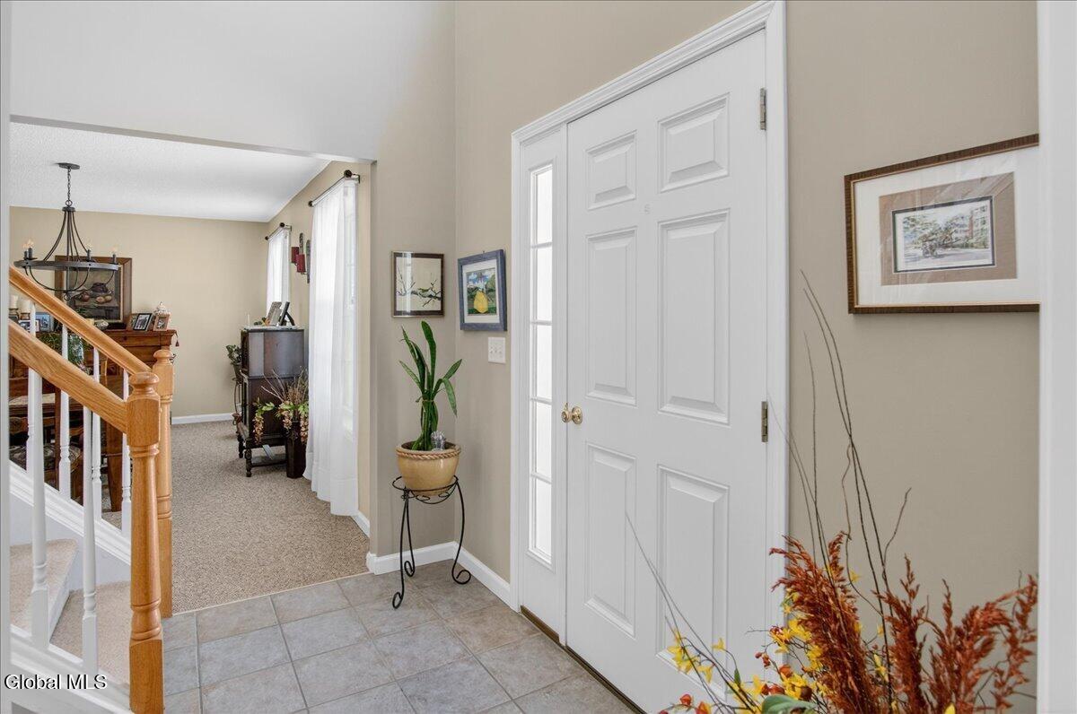 28 Stableford Place Halfmoon, NY 12118 - Photo 4 of 48 44-28 STABLEFORD-4