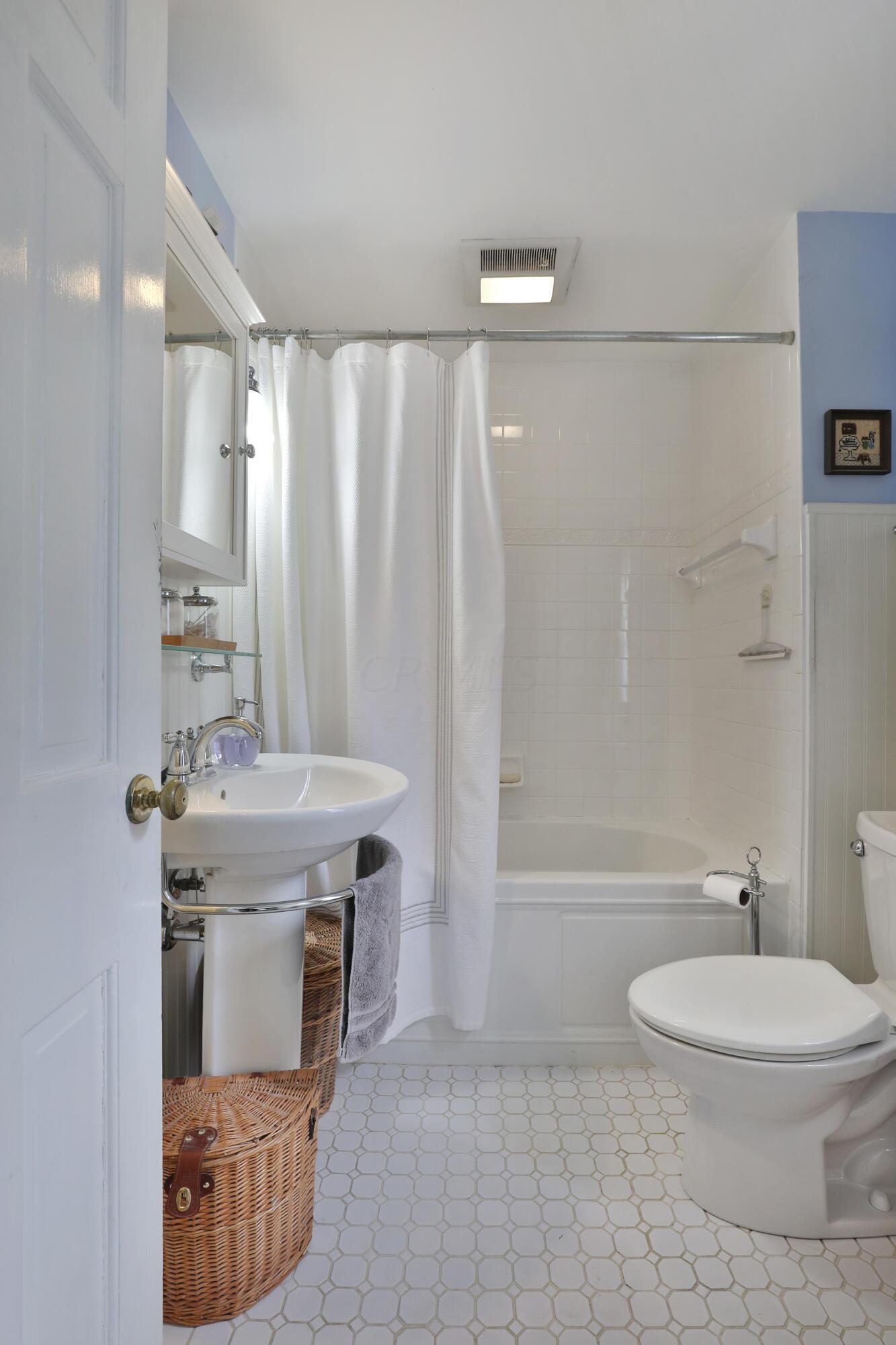 418 East Weber Road Columbus, OH 43202 - Photo 16 of 38 Gallery Image 16