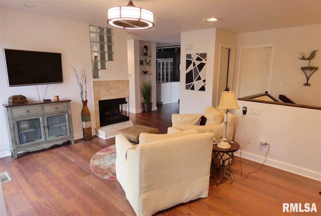 9020 North Frye Road Peoria, IL 61615 - Photo 11 of 34 Gallery Image 11