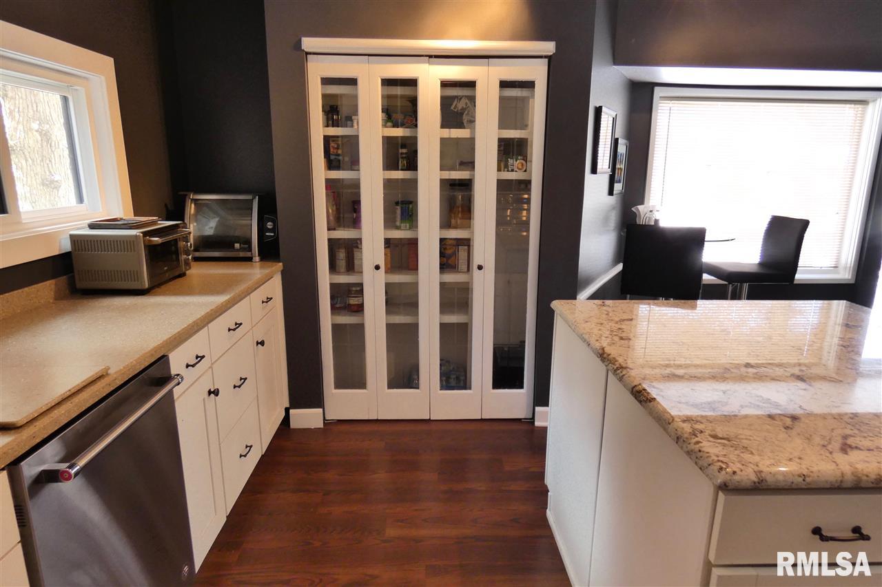 9020 North Frye Road Peoria, IL 61615 - Photo 18 of 34 Gallery Image 18