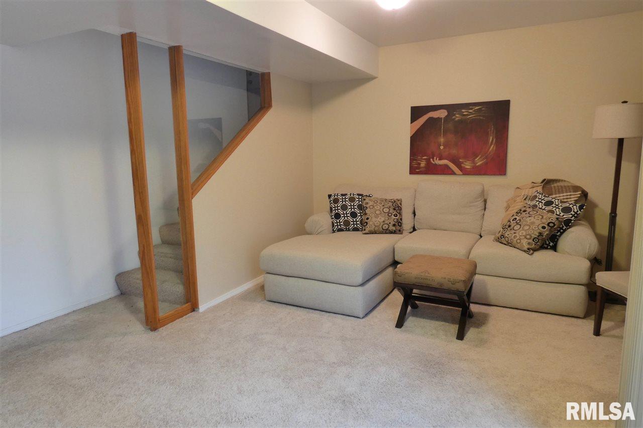 9020 North Frye Road Peoria, IL 61615 - Photo 25 of 34 Gallery Image 25