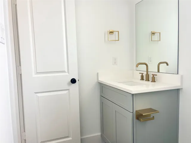 $1,350 | 22214 Dutch Oven Drive, Unit B, Katy, TX 77449