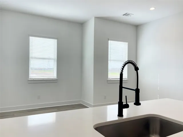 $1,350 | 22214 Dutch Oven Drive, Unit B, Katy, TX 77449