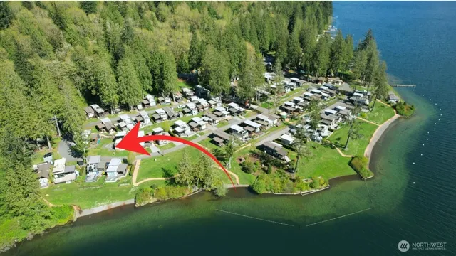 $250,000 | 990 South Lake Whatcom Boulevard, Unit 67, Sedro-Woolley, WA 98284