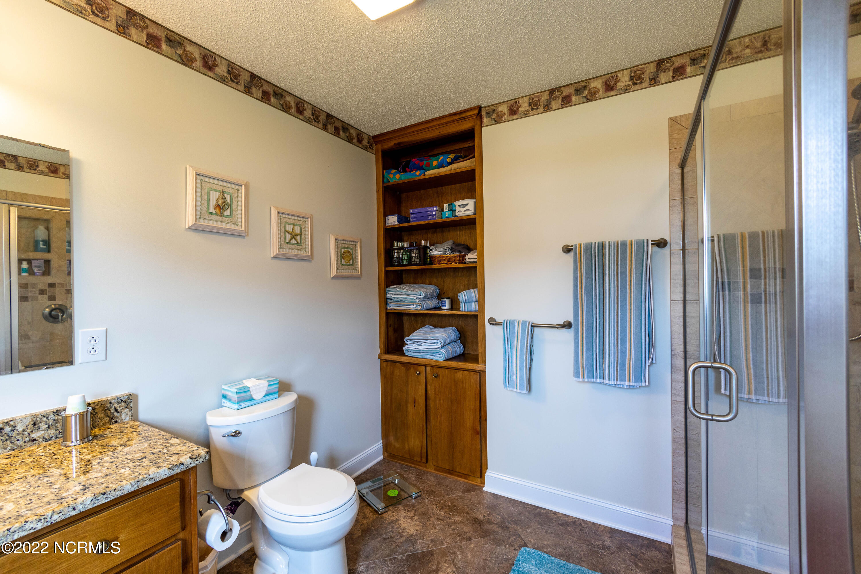 261 Teach's Cove Road Bath, NC 27808 - Photo 17 of 63 Primary Bath