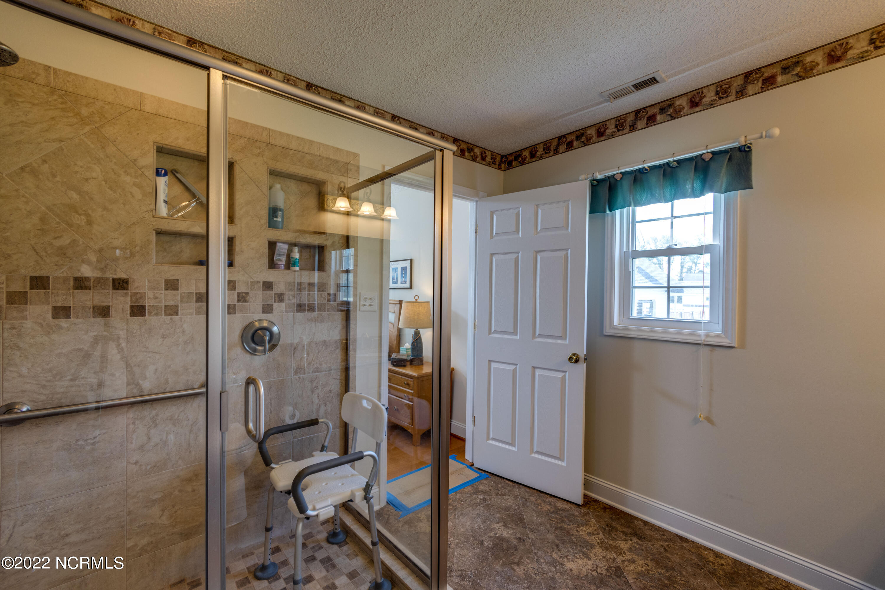 261 Teach's Cove Road Bath, NC 27808 - Photo 18 of 63 Primary Shower