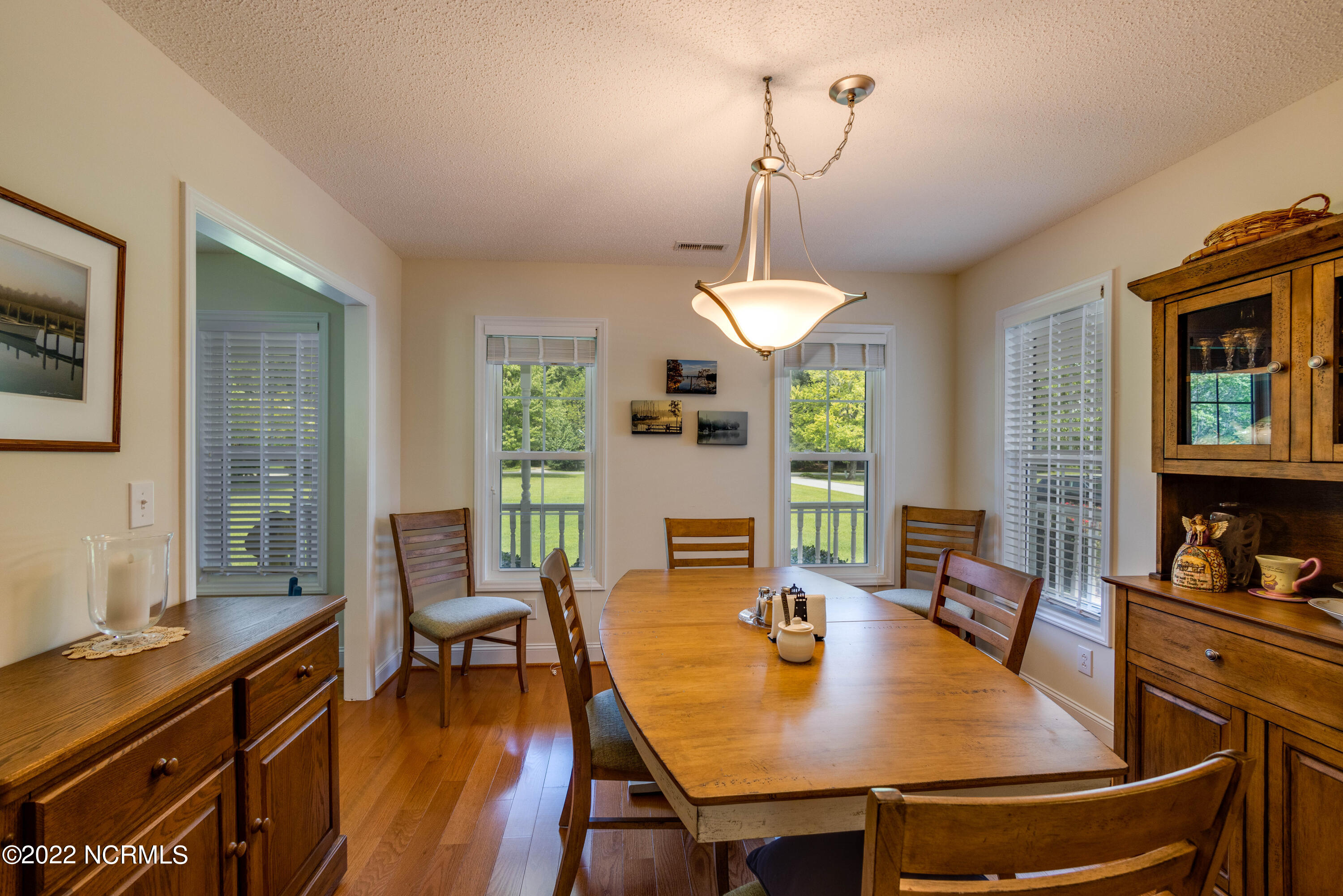 261 Teach's Cove Road Bath, NC 27808 - Photo 23 of 63 dining room