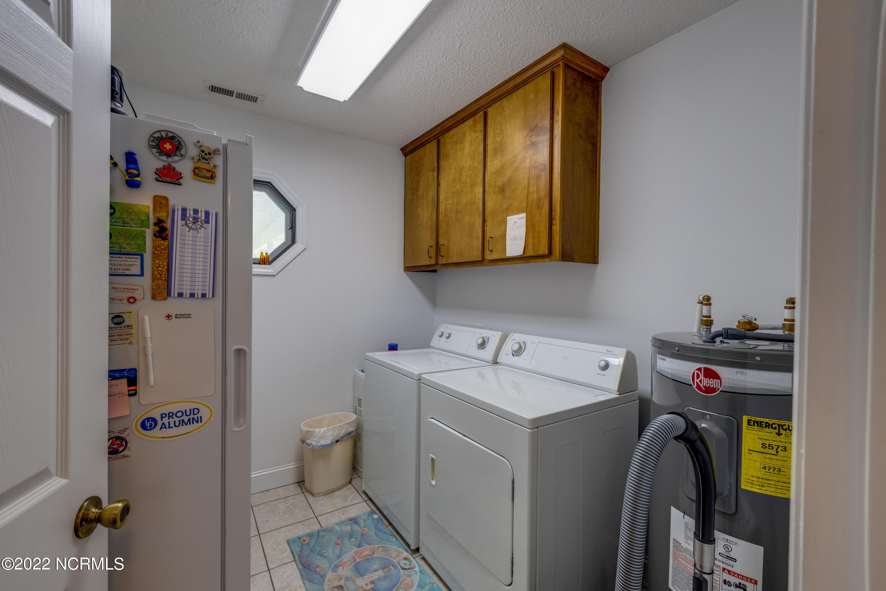 261 Teach's Cove Road Bath, NC 27808 - Photo 29 of 63 Laundry
