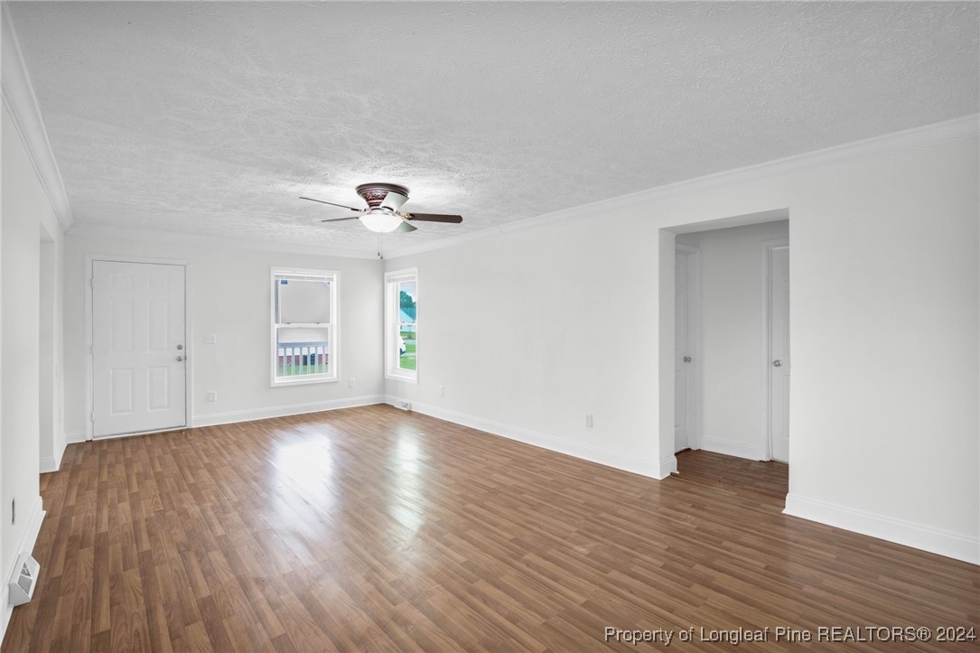 126 Mabe Road Parkton, NC 28371 - Photo 4 of 32 Gallery Image 4