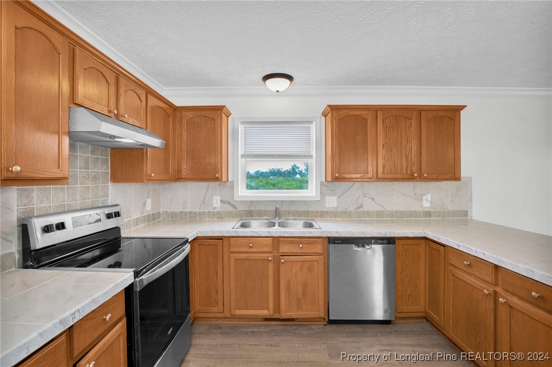 126 Mabe Road Parkton, NC 28371 - Photo 10 of 32 Gallery Image 10