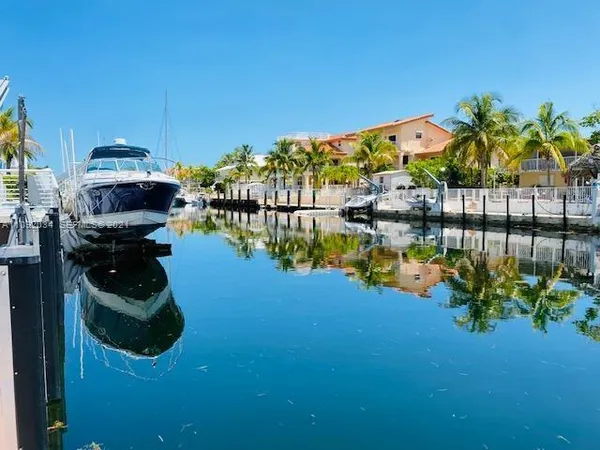 $12,000 | 203 Atlantic Boulevard, Unit 203, Key Largo, FL 33037