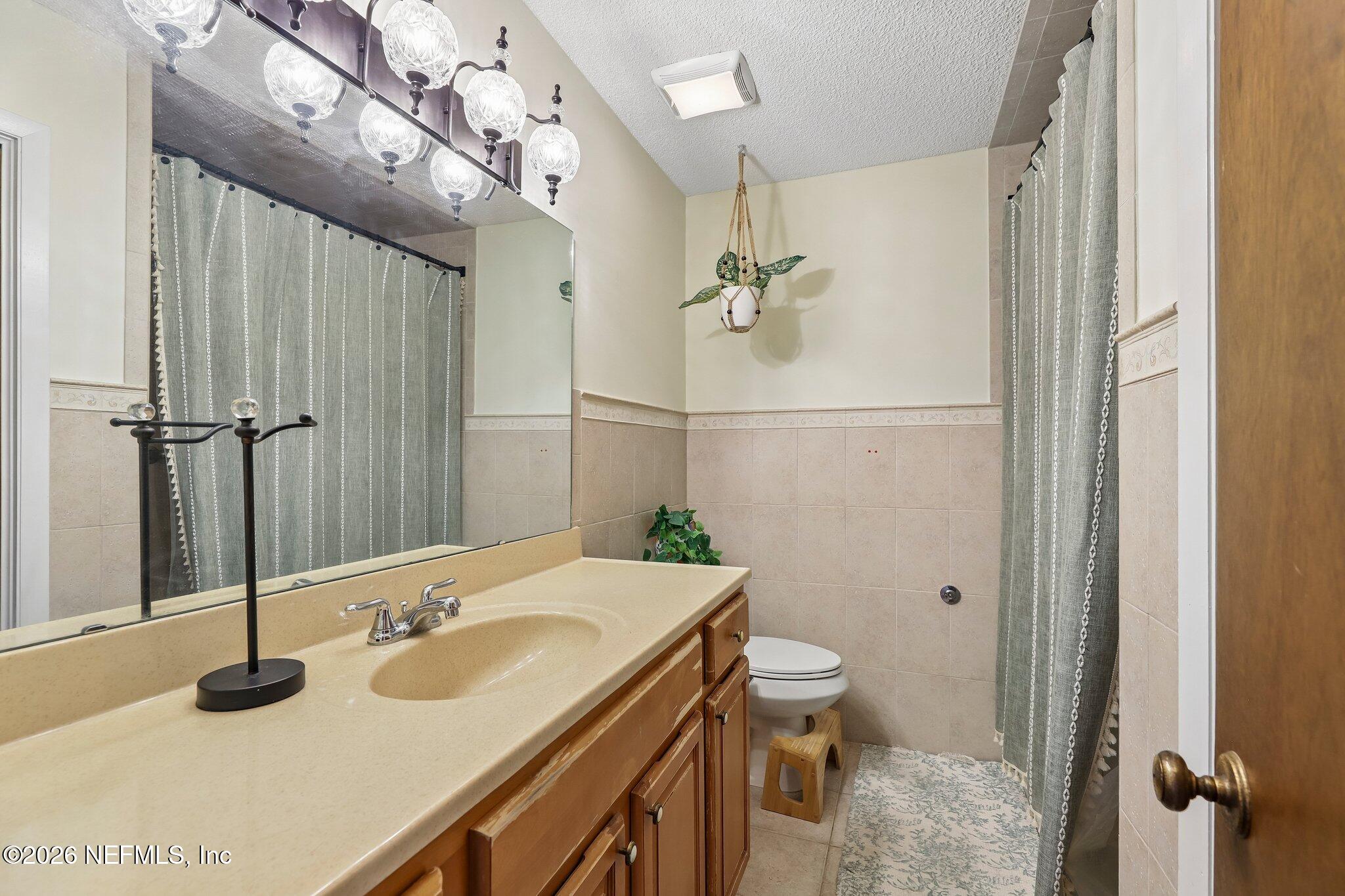 3543 Lawrence Road Orange Park, FL 32073 - Photo 32 of 44 Hall Bath