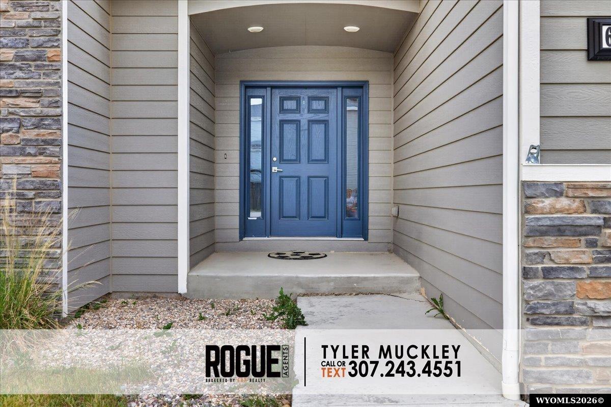 6065 Thunder Valley Road Mills, WY 82604 - Photo 2 of 46