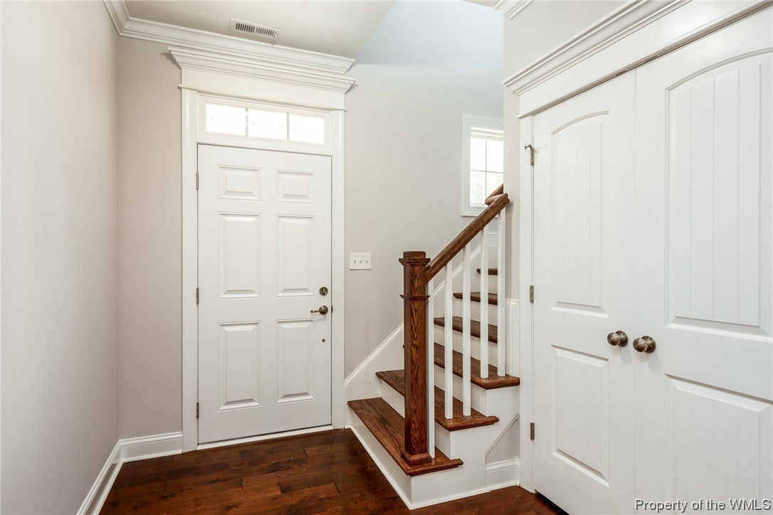 3033 Ridge Drive Toano, VA 23168 - Photo 5 of 50 Gallery Image 5
