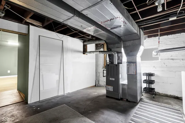 $185,000 | 2702 North Talbott Street, Indianapolis, IN 46205