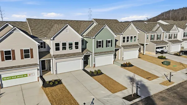 $2,200 | 9431 Cavalier Way, Ooltewah, TN 37363