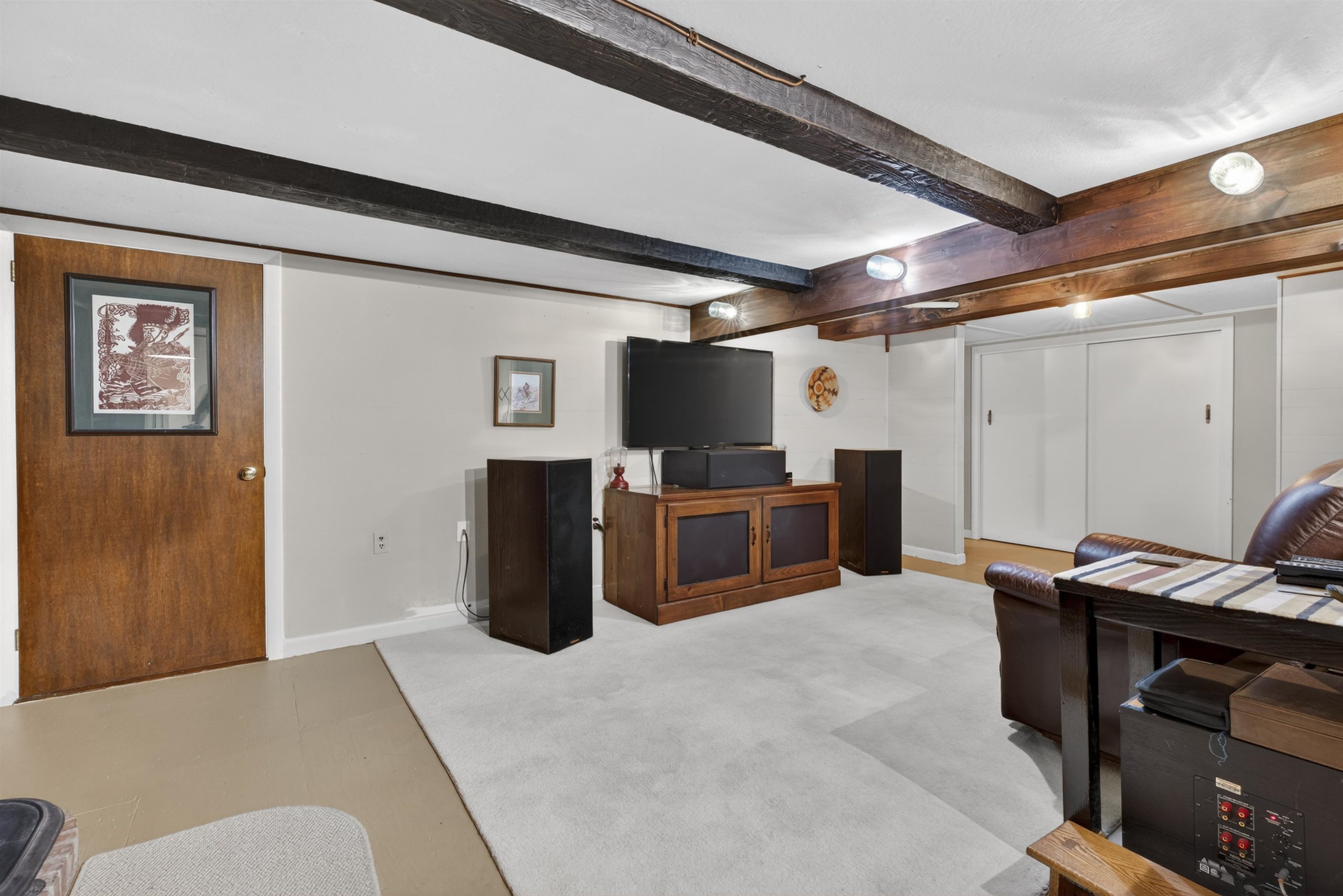 5 Tillinghast Road New London, NH 03257 - Photo 43 of 60