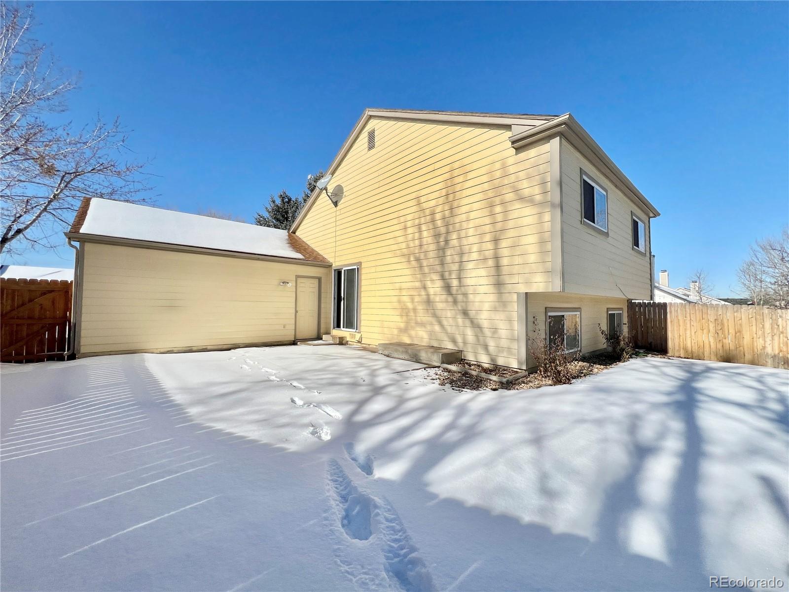 10562 Routt Lane Broomfield, CO 80021 - Photo 16 of 17