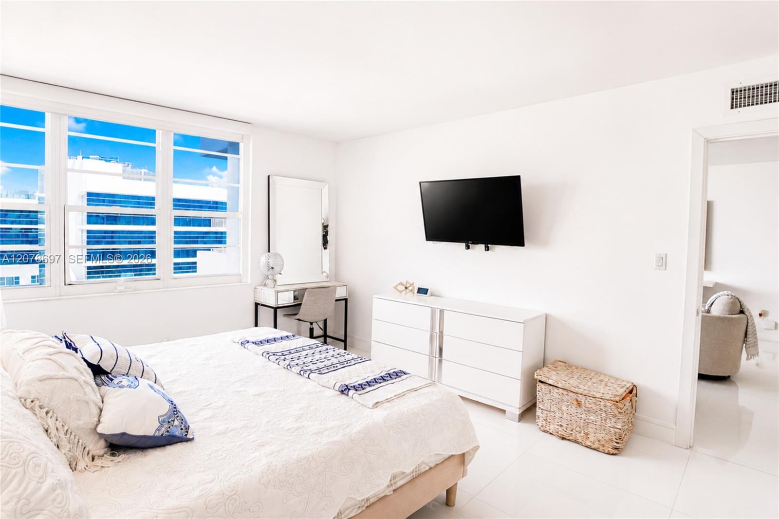 100 Lincoln Road, Unit 1223 Miami Beach, FL 33139 - Photo 30 of 51 Gallery Image 30