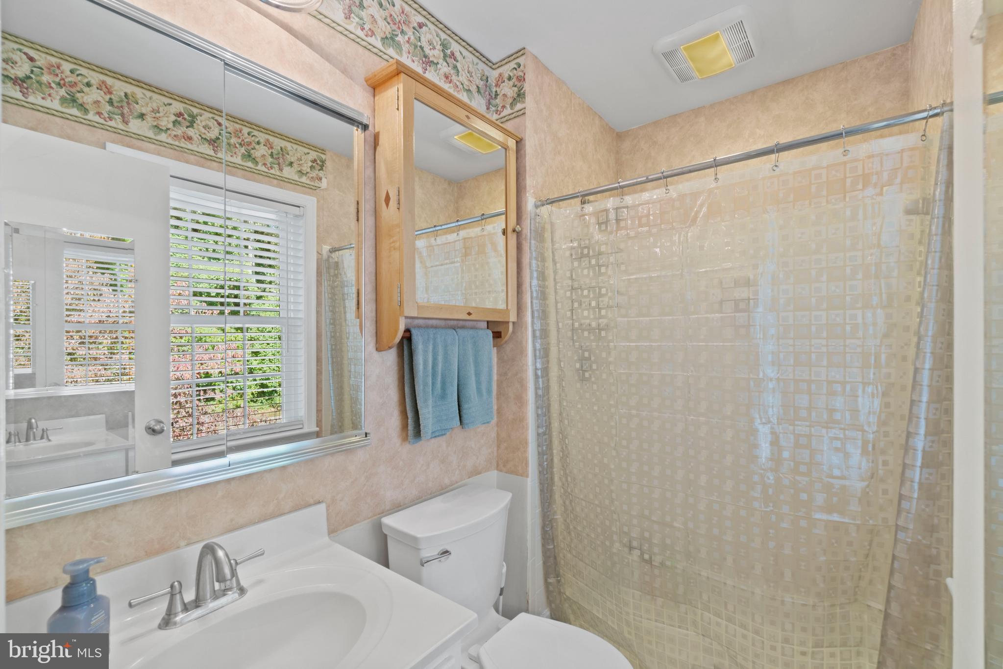 8539 Innisfree Drive Springfield, VA 22153 - Photo 23 of 35 Gallery Image 23