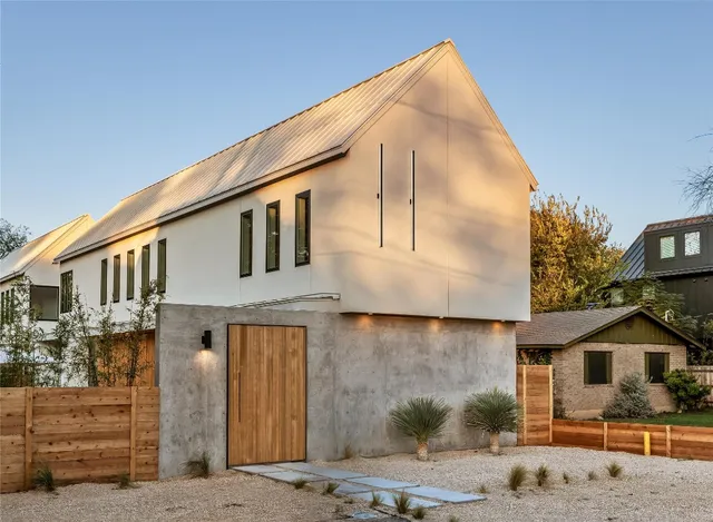 $1,000,000 | 2014 Gathright Cove, Unit A, Austin, TX 78704