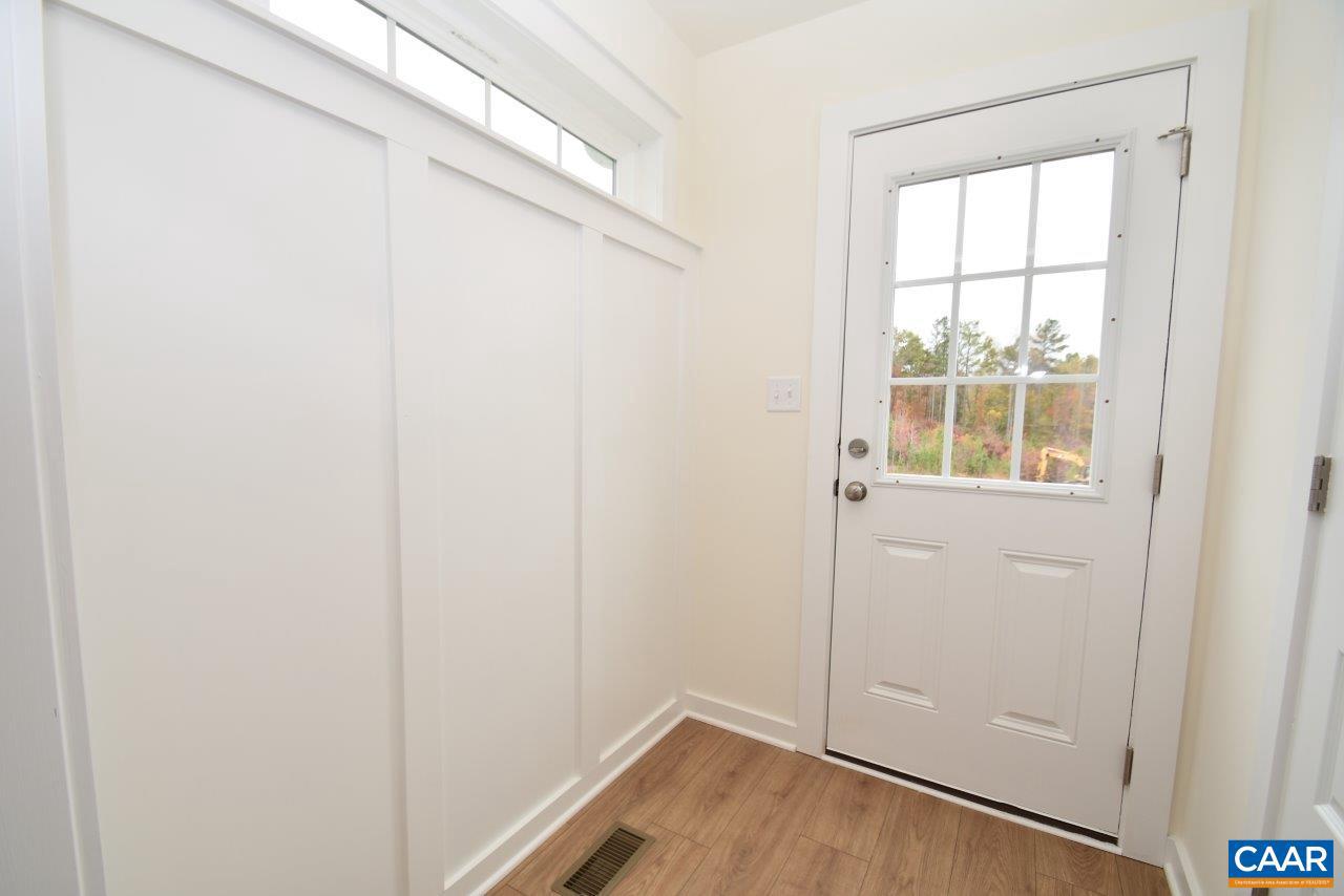 4 Rising Sun Road Palmyra, VA 22963 - Photo 8 of 36