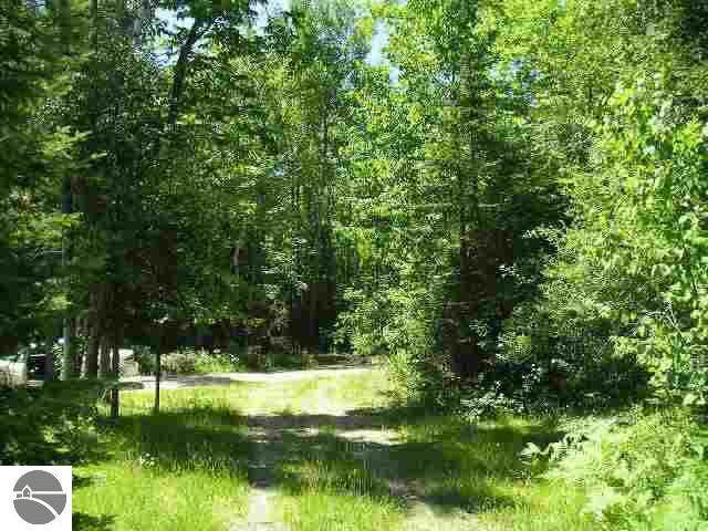 7418 Keystone Road Whittemore, MI 48770 - Photo 5 of 8 1763998-4.JPG