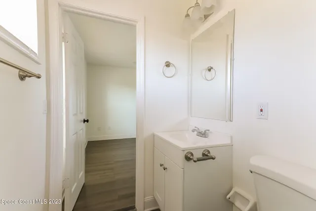 $1,790 | 674 23rd Place Southwest, Vero Beach, FL 32962