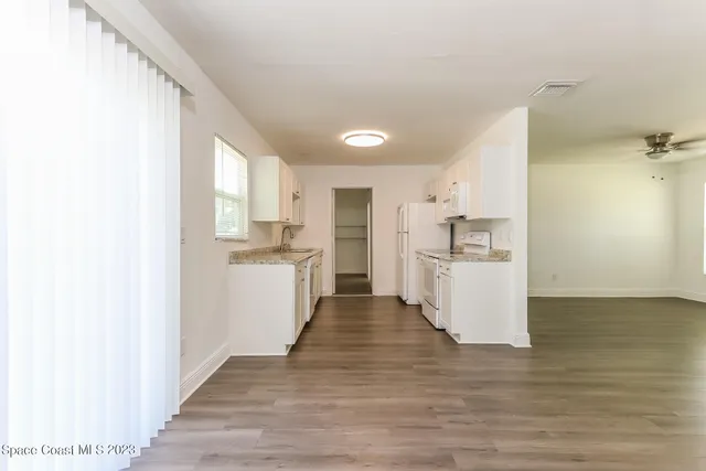 $1,790 | 674 23rd Place Southwest, Vero Beach, FL 32962